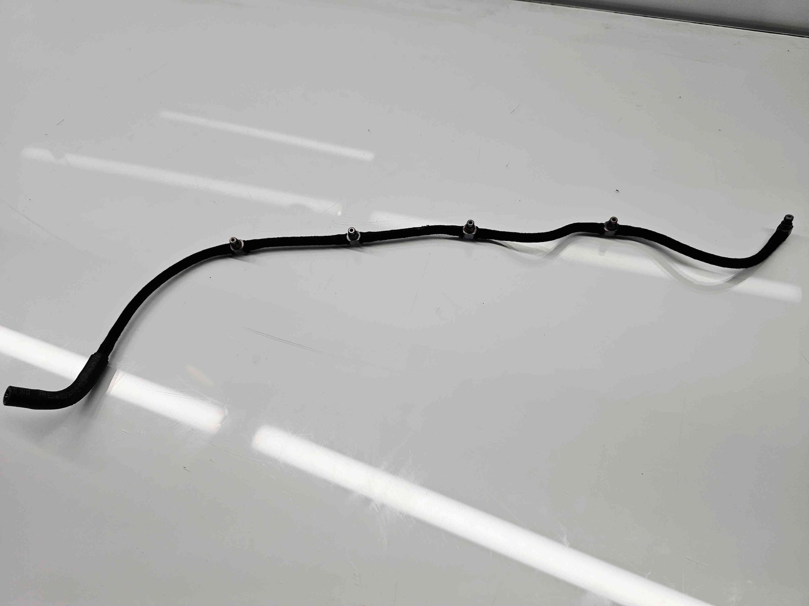 Conducta retur injectoare Volvo XC90 [Fabr 2002-2014] OEM 2.4 D5244T4 136KW / 185CP - imagine 1