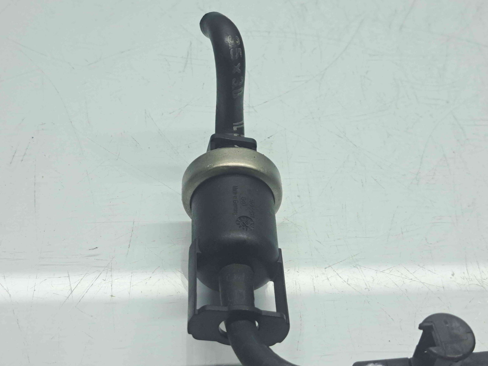 Conducta retur injectoare Volkswagen Golf 6 (5K1) [Fabr 2009-2013] OEM 2.0 TDI CBAB 103KW / 140CP - imagine 4