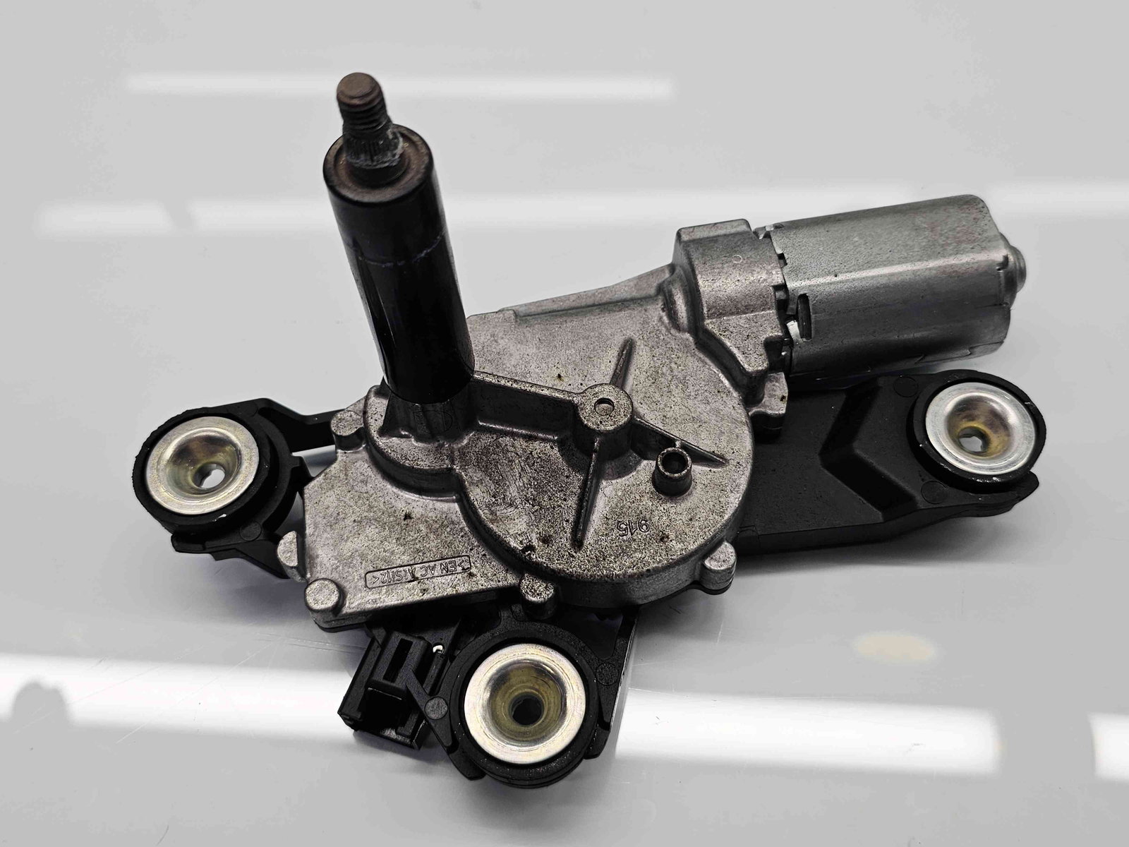 Motoras stergator haion Ford Focus 3 (CB8) [Fabr 2011-2015] 0390201205 - imagine 1