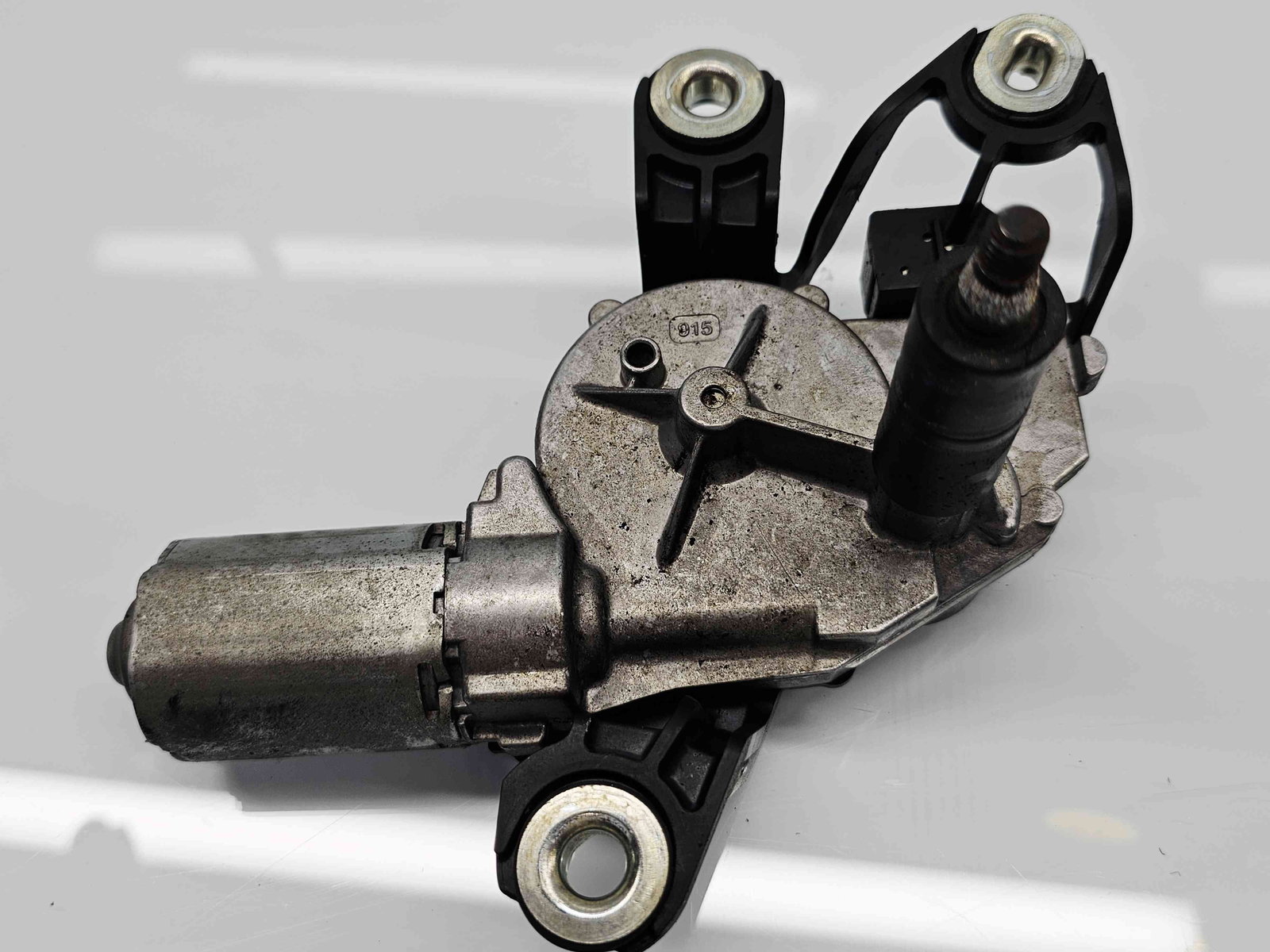 Motoras stergator haion Volkswagen Golf 6 (5K1) [Fabr 2009-2013] 5K6955711A