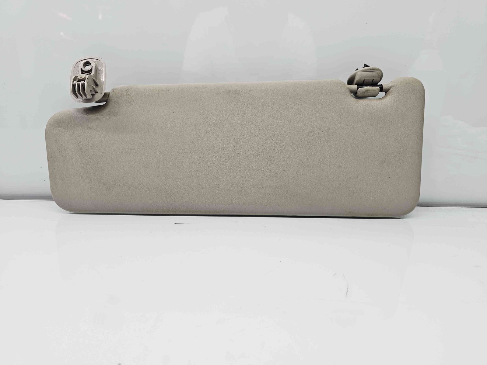 Parasolar dreapta Dacia Logan II MCV BK (K52) [Fabr 2013-2022] Facelift 964004591R - imagine 2