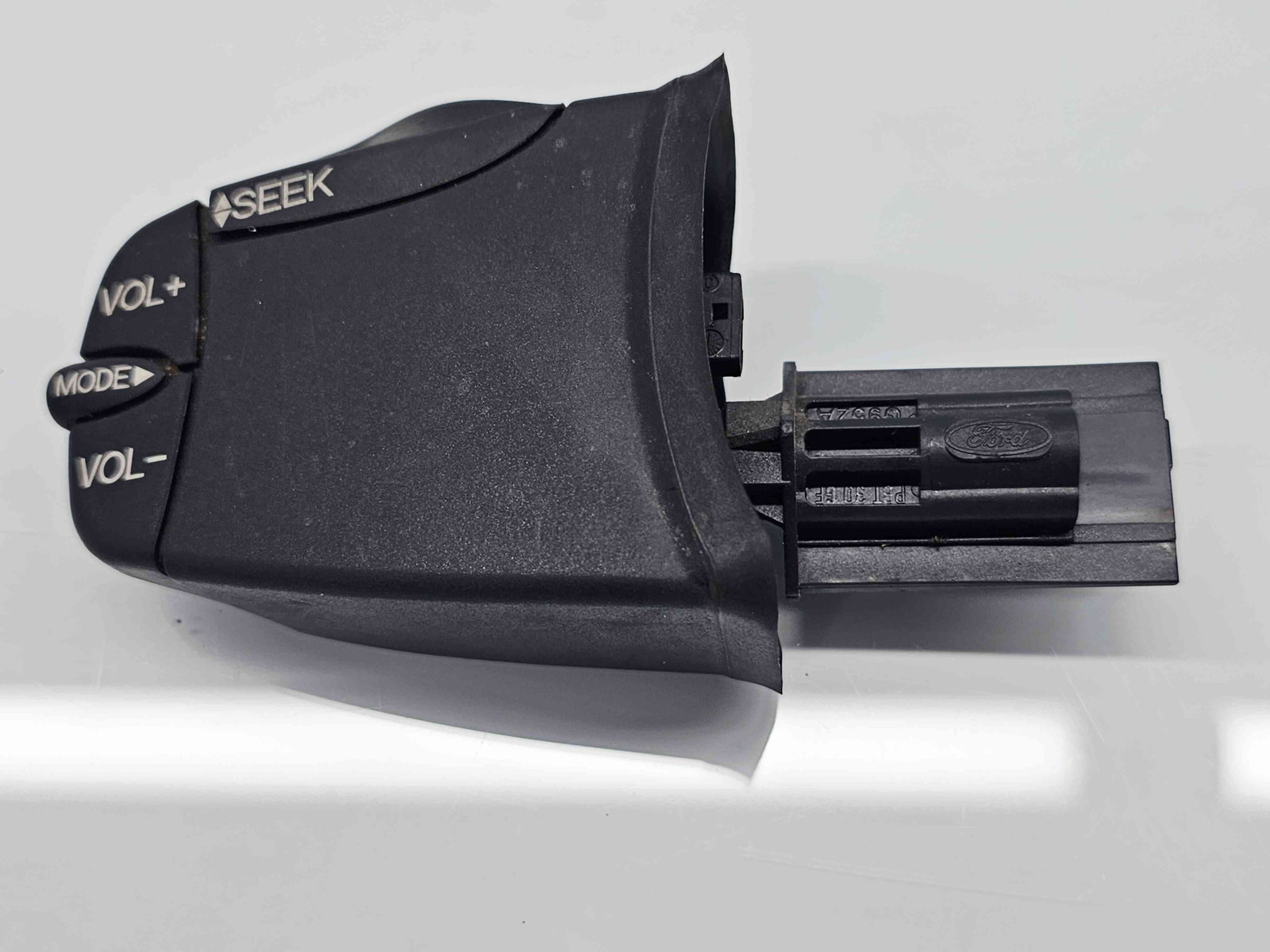 Comenzi volan Ford Transit Connect (TC7) [Fabr 2002-2013] 98AB14K147AD - imagine 1