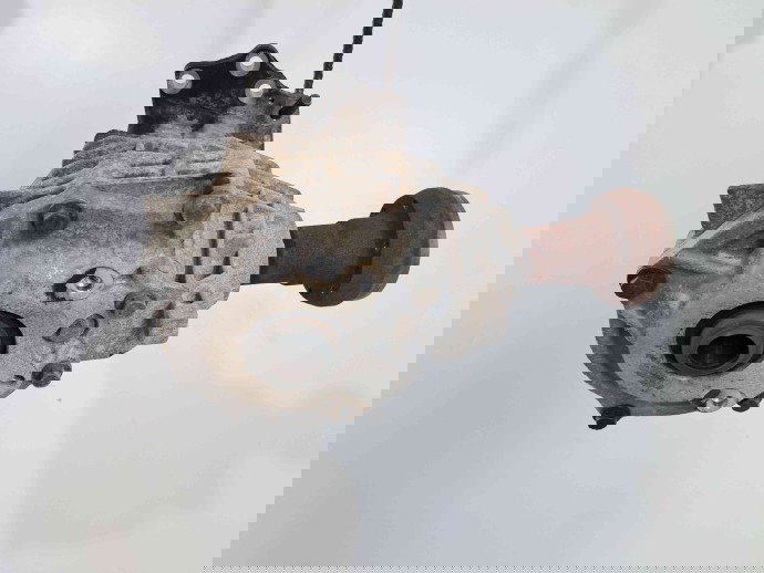 Cutie transfer Volvo XC90 [Fabr 2002-2014] P31256172 2.4 D5244T4 136KW / 185CP