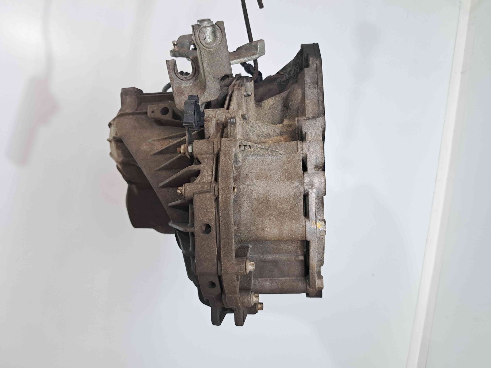 Cutie viteze manuala 6 trepte Opel Antara [Fabr 2006-2017] F40 2.2 CDTI A22DM 122KW / 166CP - imagine 4