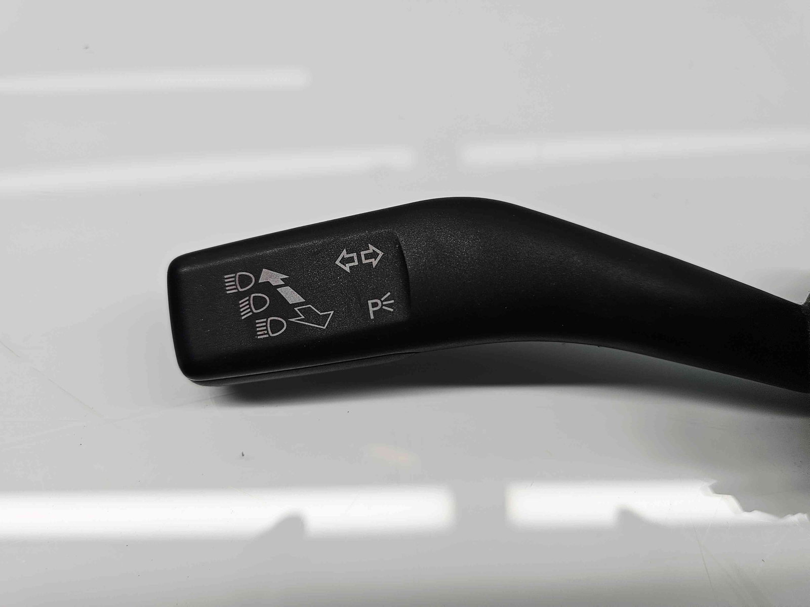 Maneta semnalizare Skoda Octavia 2 Combi (1Z5) [Fabr 2004-2013] Facelift 1K0953513E - imagine 2