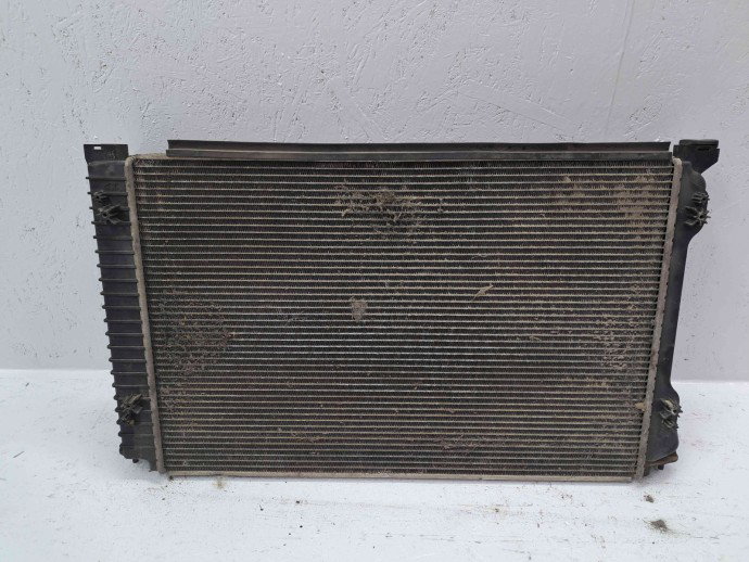 Radiator apa Audi A6 (4F2, C6) [Fabr 2004-2010] 4F0121251P 2.7 TDI BPP  