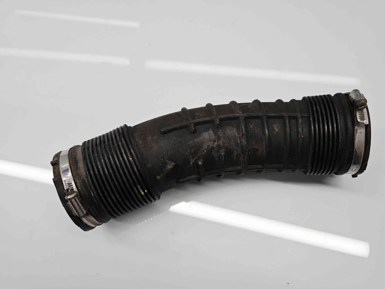 Tub admisie aer Volvo XC60 [Fabr 2008-2017] 6898050 2.4 D5244T4 136KW / 185CP - imagine 4