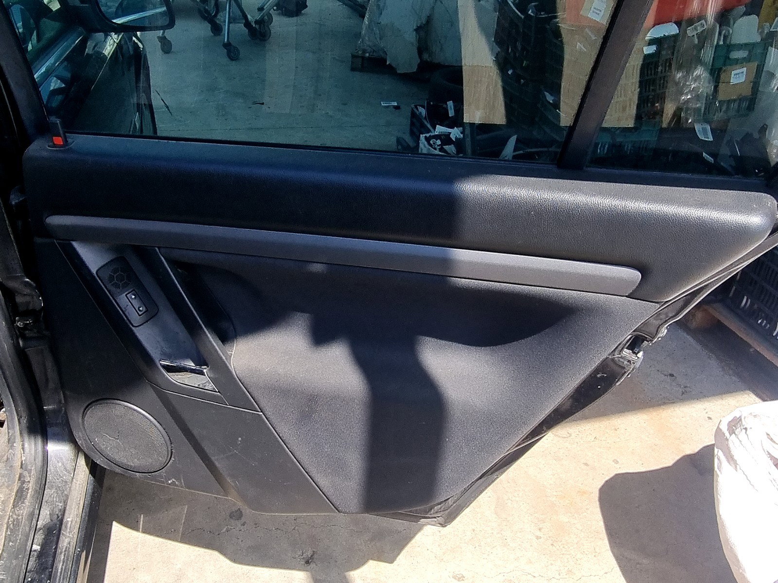 Tapiterie usa dreapta spate Opel Signum [Fabr 2003-2008] 1.9 CDTI Z19DT 88KW / 120CP