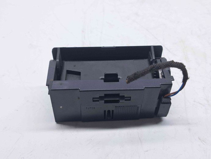  Scrumiera usa stanga spate Audi A6 (4F2, C6) [Fabr 2004-2010] OEM