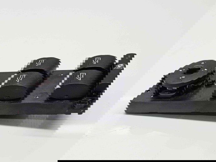  Butoane comanda geamuri sofer  Ford Focus 2 (DA) [Fabr 2004-2012] 8M5T14A132AB