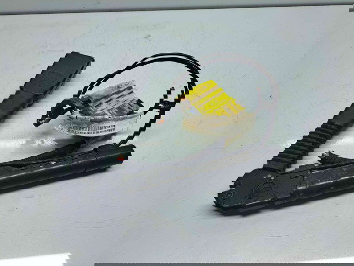  Capsa centura dreapta fata Bmw 1 (E81, E87) [Fabr 2004-2010] 7126296