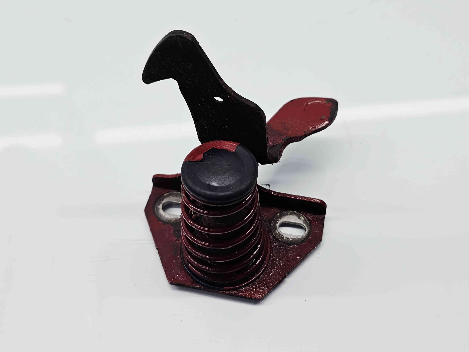 Maner deschidere capota Bmw 1 (E81, E87) [Fabr 2004-2010] OEM - imagine 1