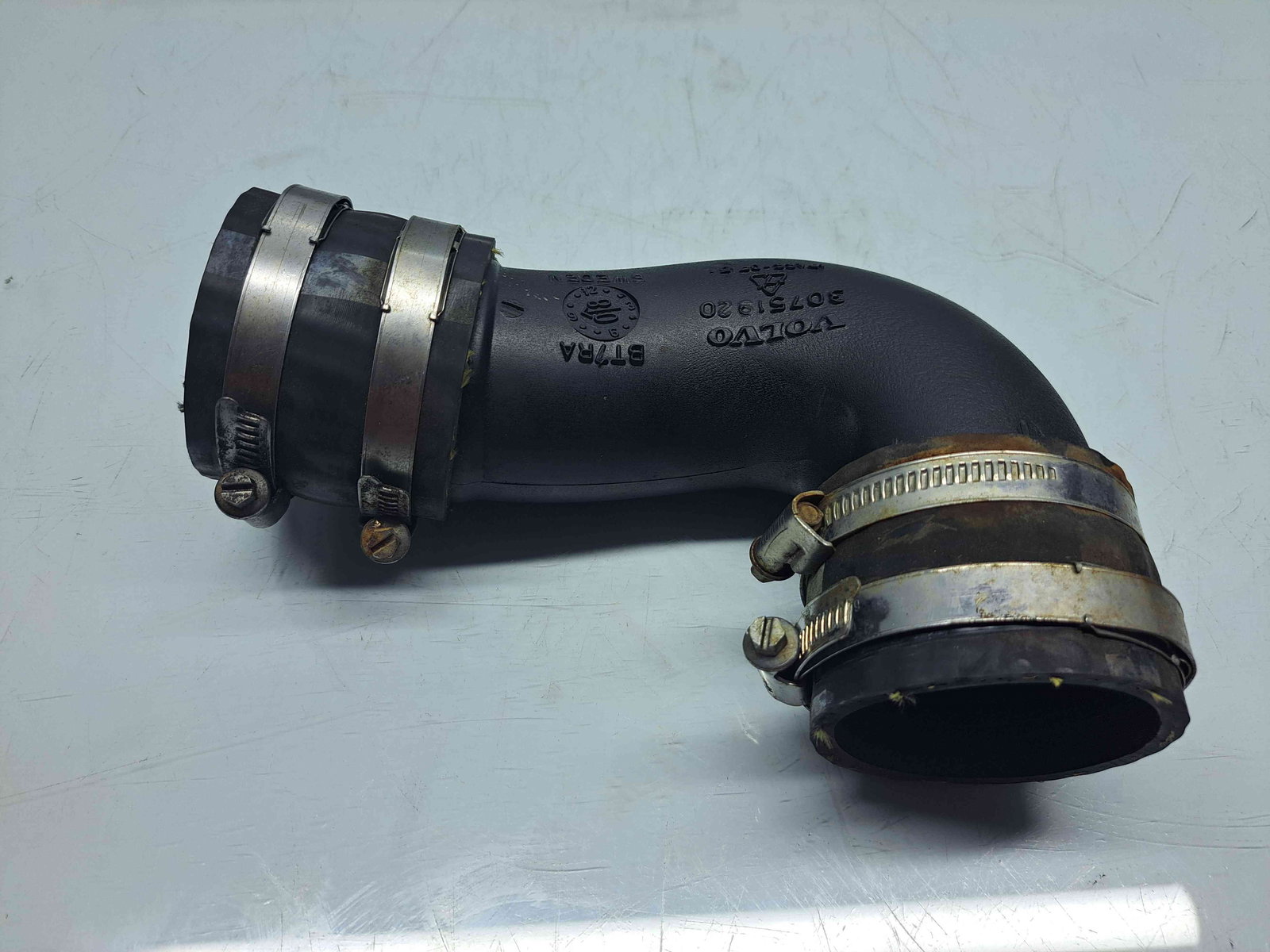 Tub intercooler Volvo XC60 [Fabr 2008-2017] 30751920 2.4 D5244T4 136KW / 185CP - imagine 1