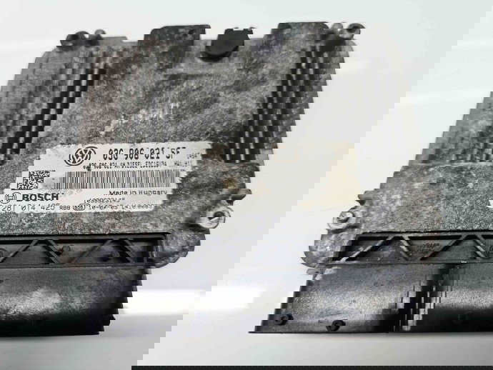Calculator motor ECU  Volkswagen Touran (1T1, 1T2) [Fabr 2003-2010] 03G906021SF 2.0 TDI BKD 103KW / 140CP