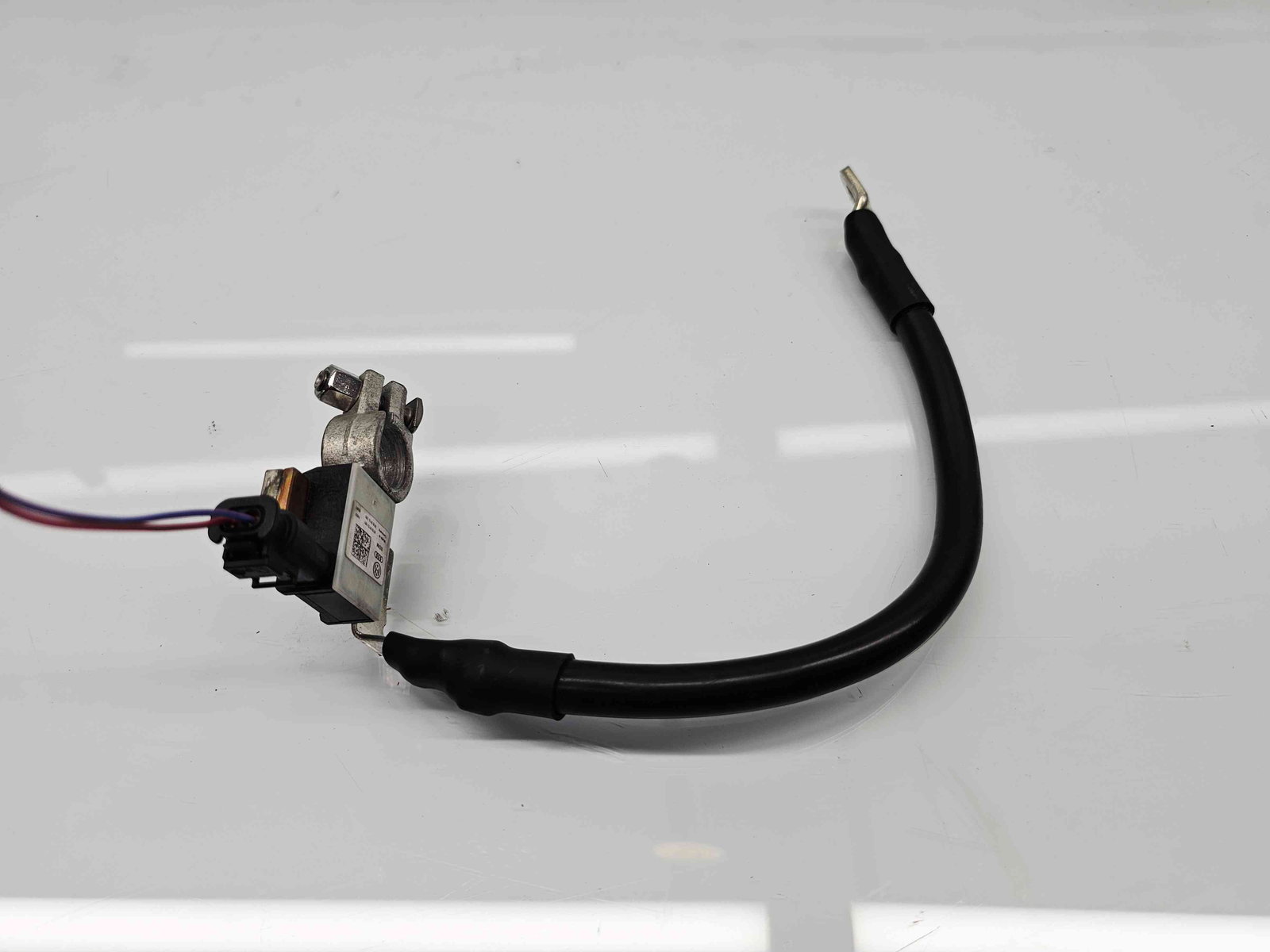 Borna baterie (-) Audi A5 (8T3) [Fabr 2007-2015] 8T0915181 - imagine 1