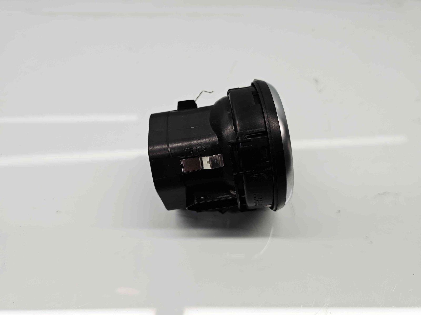 Grila aerisire centrala Mercedes Clasa A (W176) [Fabr 2012-2018] A1768300754 - imagine 3