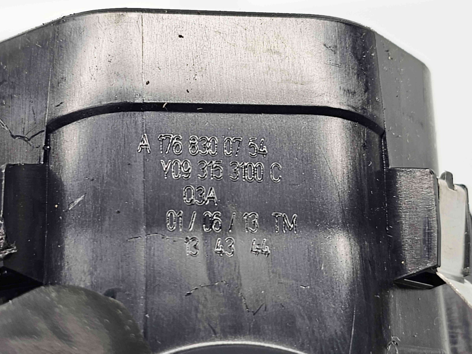 Grila aerisire centrala Mercedes Clasa A (W176) [Fabr 2012-2018] A1768300754 - imagine 5