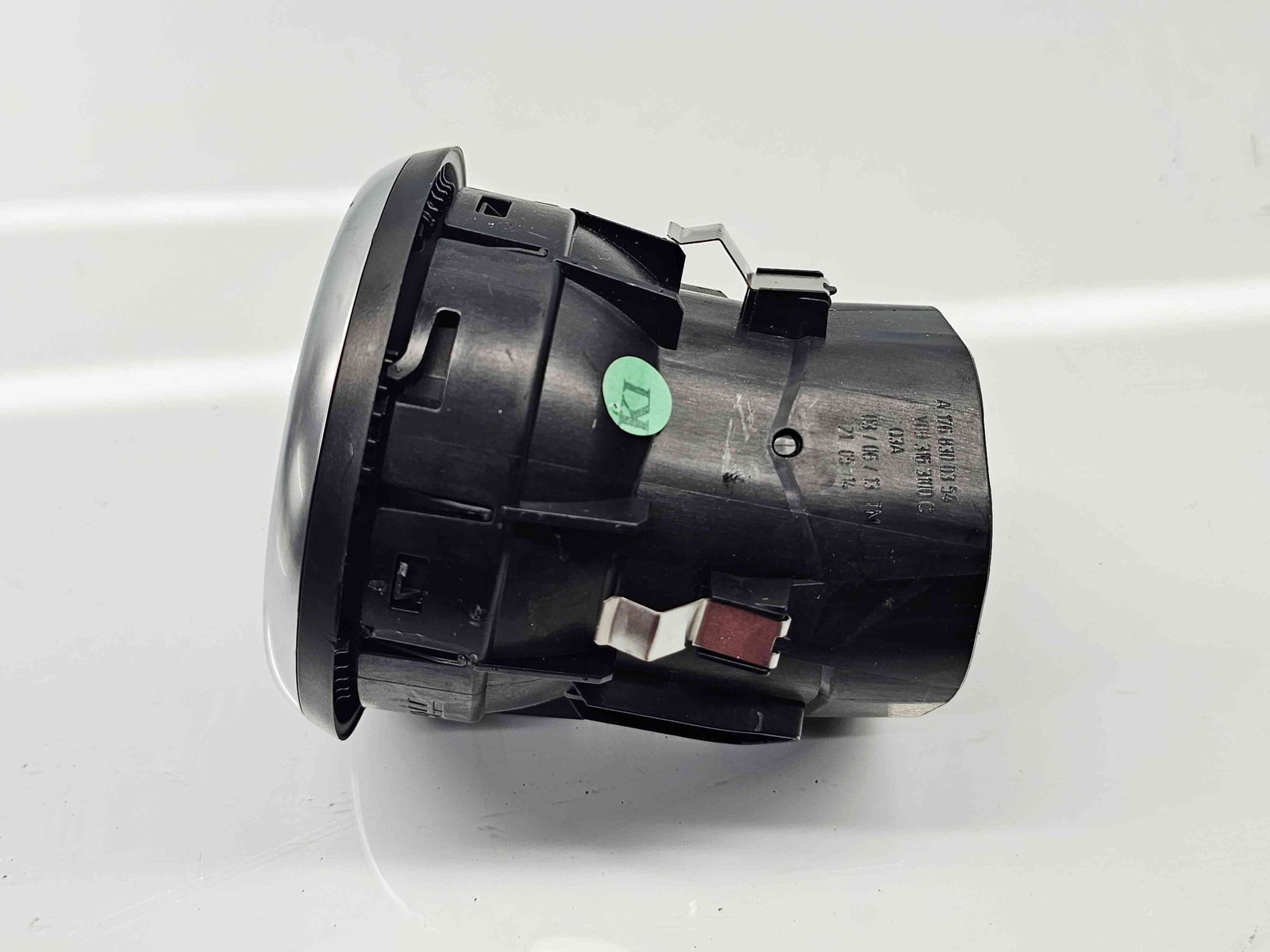 Grila aerisire dreapta Mercedes Clasa A (W176) [Fabr 2012-2018] A1758300354 - imagine 1