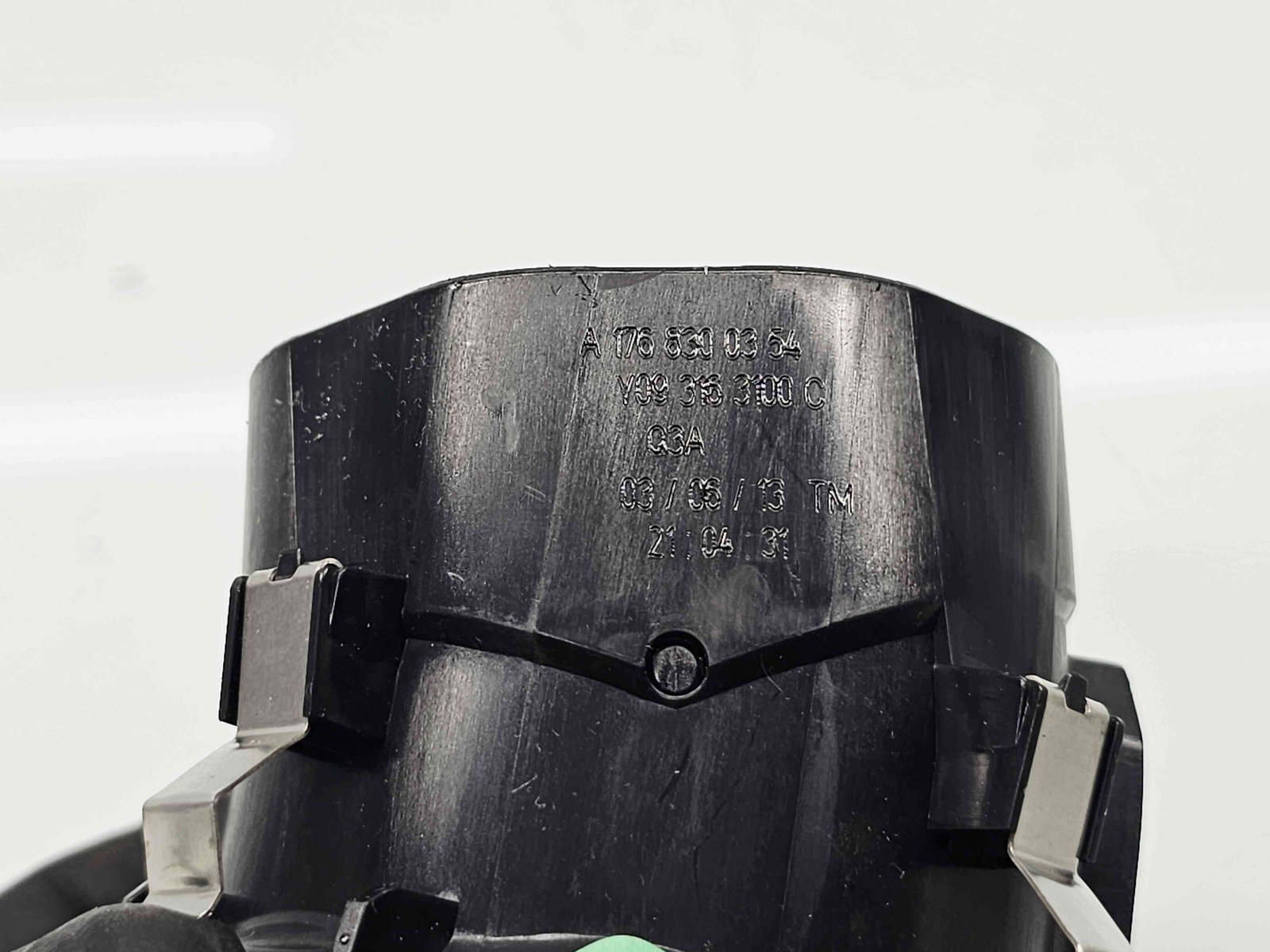 Grila aerisire stanga Mercedes Clasa A (W176) [Fabr 2012-2018] A1768300354 - imagine 5