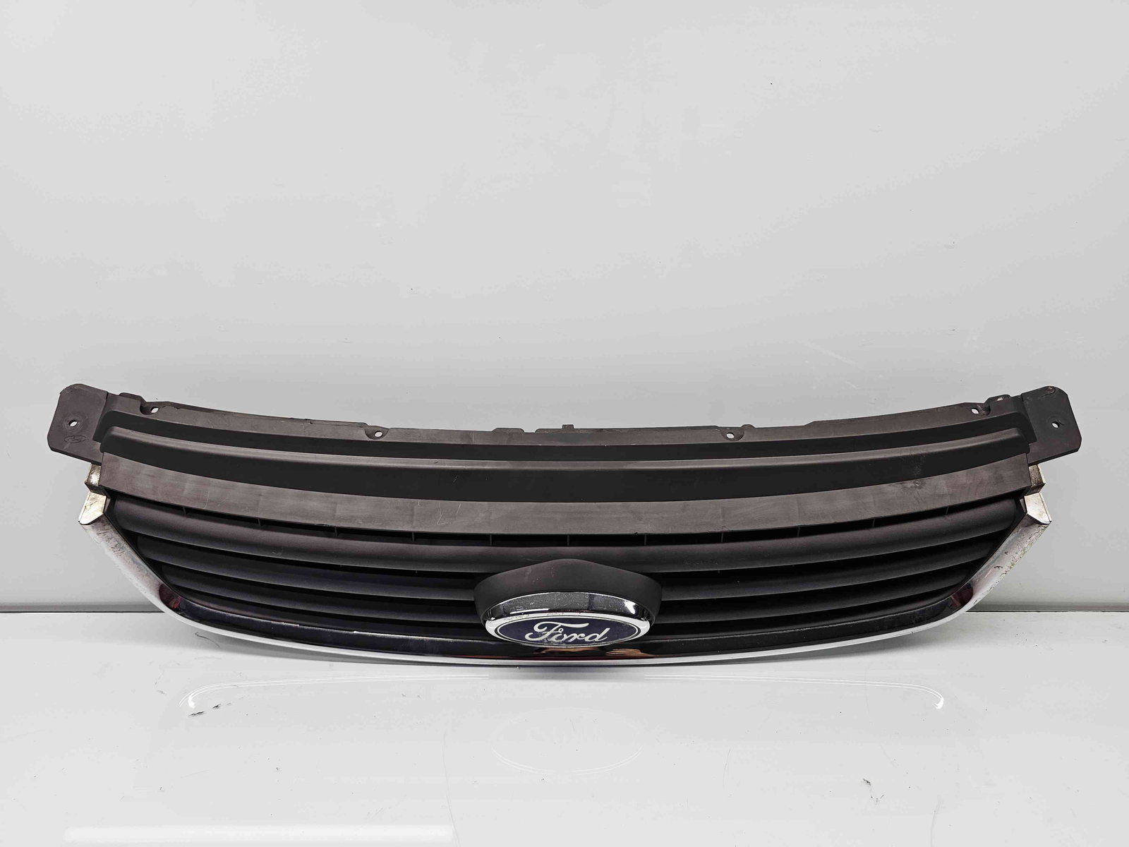 Grila bara fata Ford Kuga I [Fabr 2008-2012] 8V41-R7081-A - imagine 2