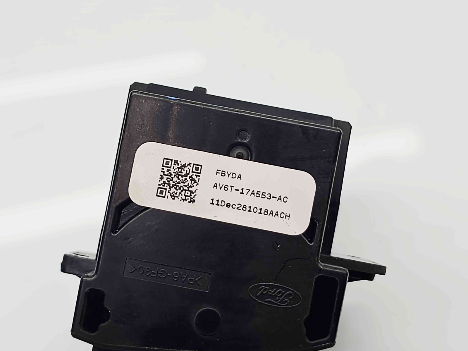 Maneta stergator Ford Focus 3 (CB8) [Fabr 2011-2015] AV6T-17A553-AC - imagine 4