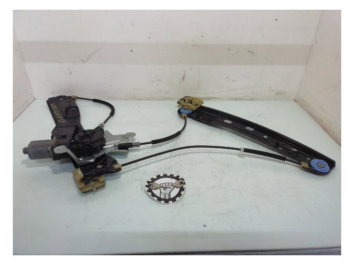 Macara geam usa stanga fata Opel Insignia 2.0 Diesel 20951581LH 2008-2016