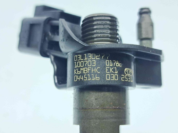 Injector Audi Q5 (8RB) [Fabr 2008-2016] 03L130277 2.0 TDI CAHA 125KW / 170CP  