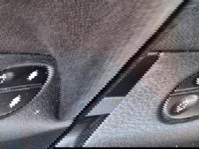 Butoane comanda geamuri sofer Ford Fusion (JU) [Fabr 2002-2012] 1.4 TDCI F6JA 50KW / 68CP