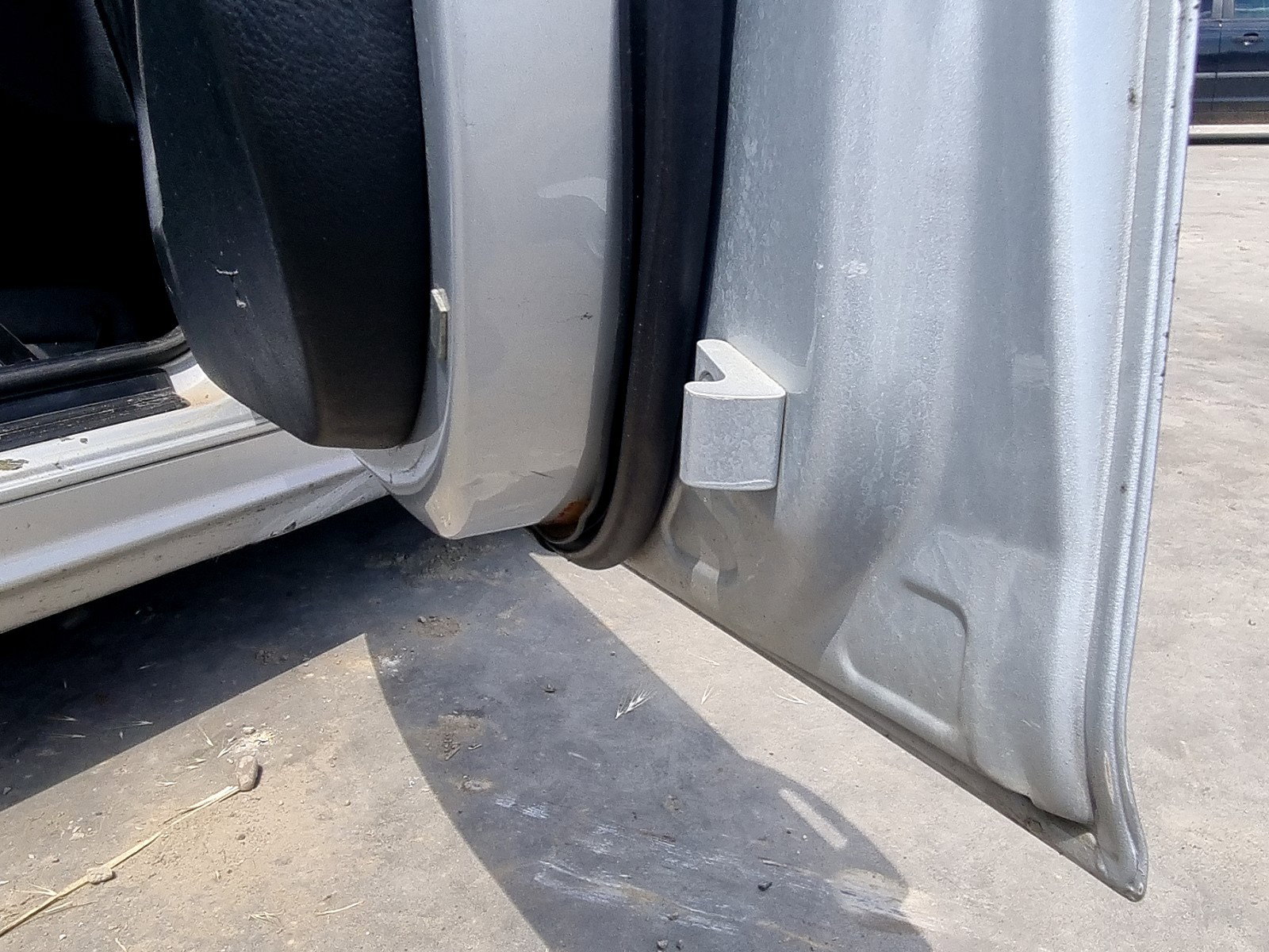 Usa dreapta fata Bmw 3 (E46) [Fabr 1998-2005] 2.0 M47D 110 KW / 150 CP - imagine 2