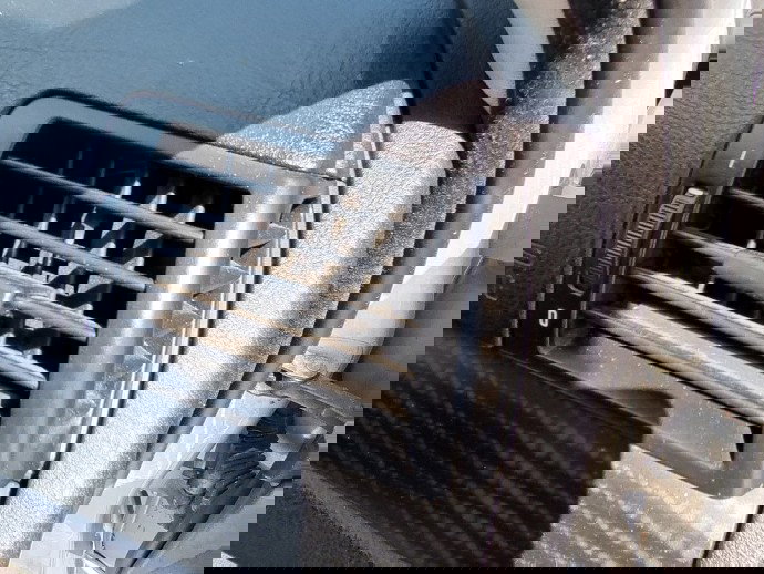 Grila aerisire dreapta Bmw 3 (E46) [Fabr 1998-2005] 2.0 M47D 110 KW / 150 CP