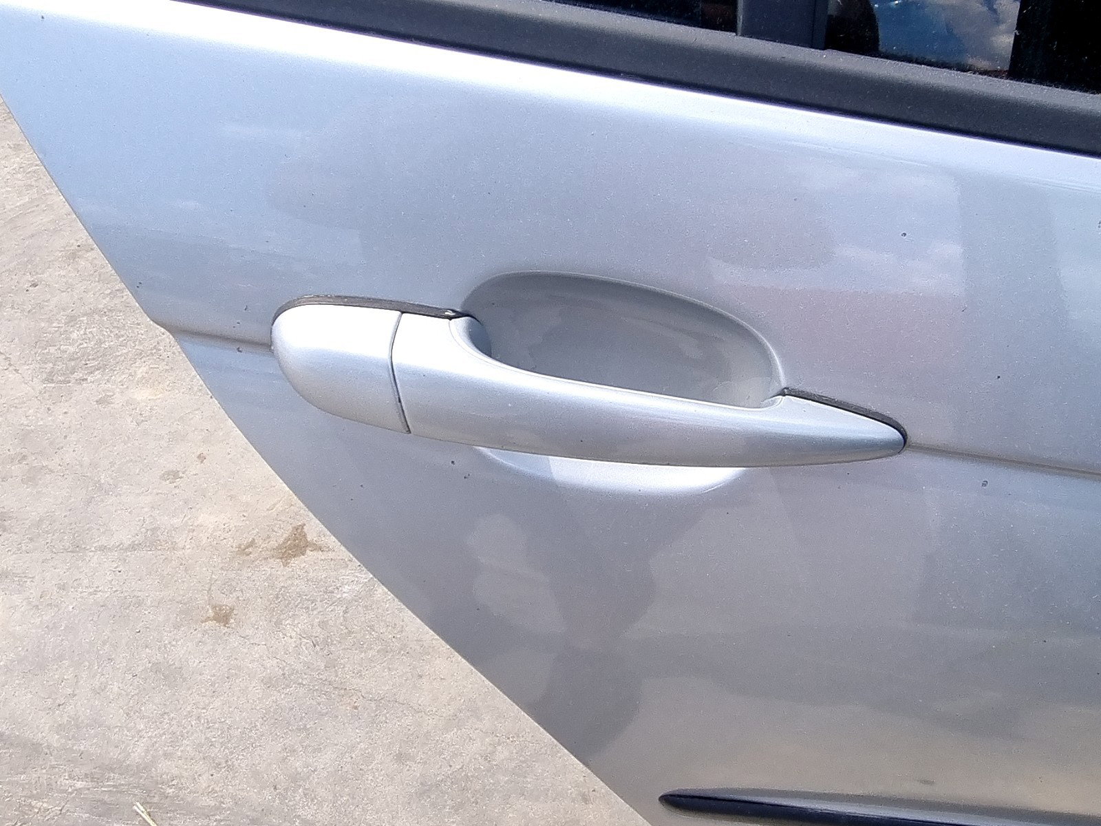 Maner usa dreapta spate Bmw 3 (E46) [Fabr 1998-2005] 2.0 M47D 110 KW / 150 CP