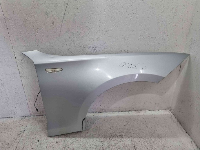 Aripa dreapta fata Bmw 1 (E81, E87) [Fabr 2004-2010] 354 Titansilber Metc