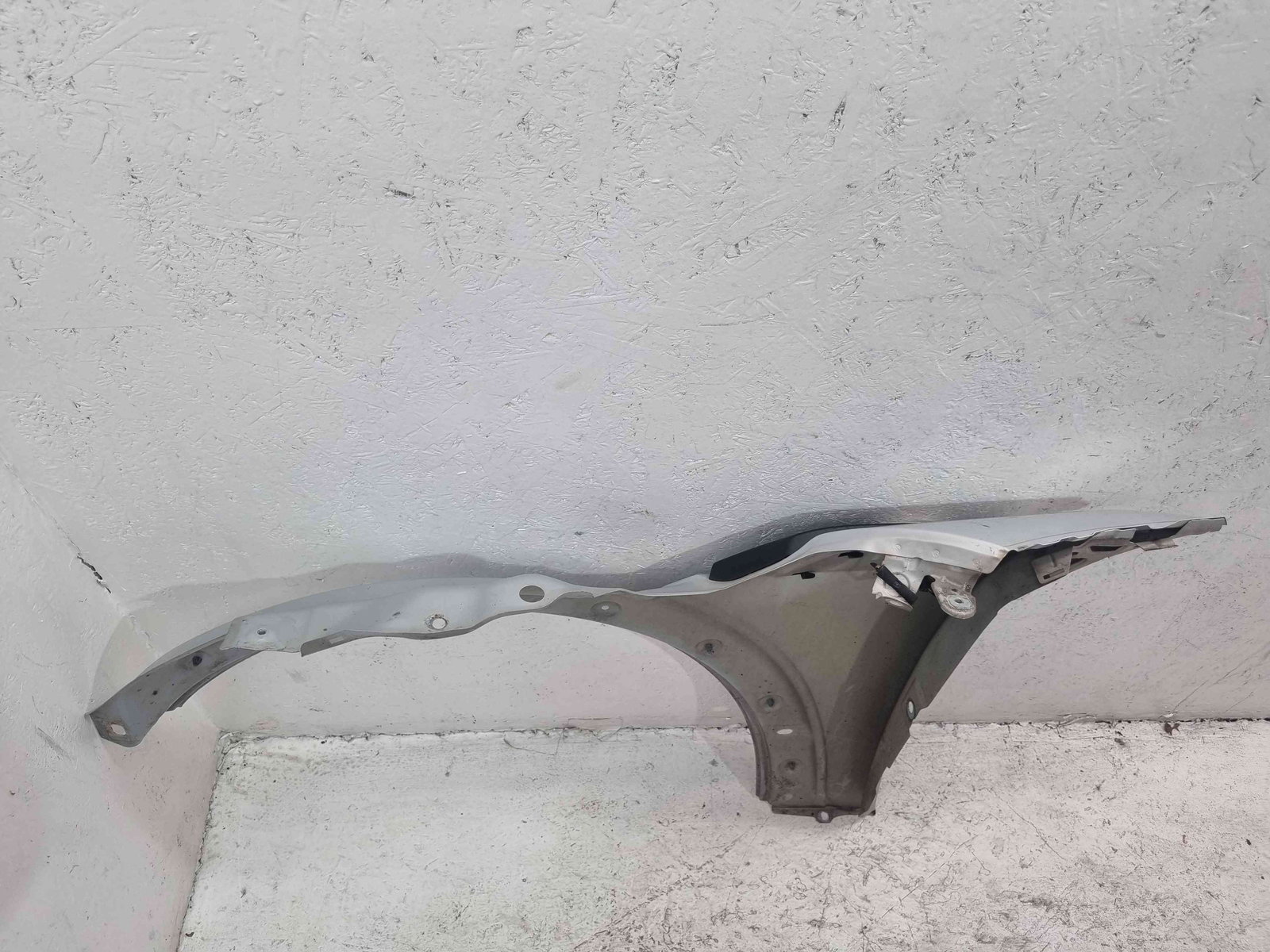 Aripa dreapta fata MINI Cooper (R56) [Fabr 2006-2014] A62 White Silver Mel - imagine 8