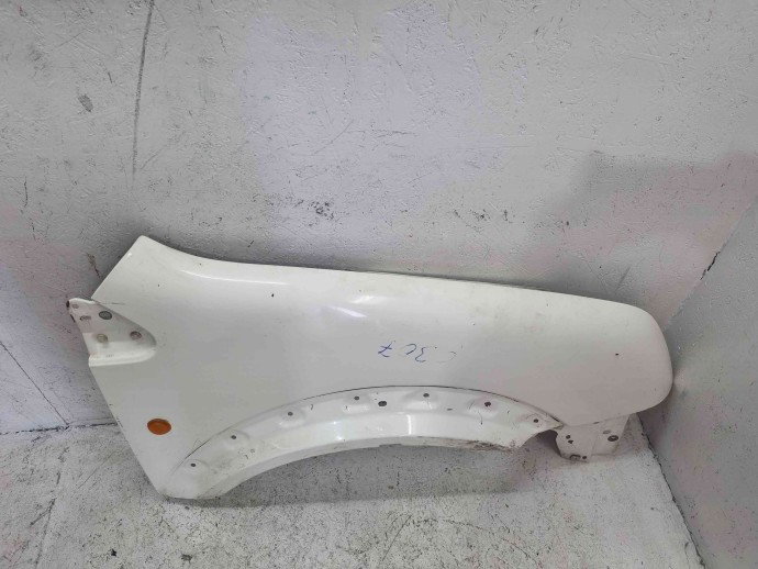 Aripa dreapta fata Ford Transit Connect (TC7) [Fabr 2002-2013] Frozen White