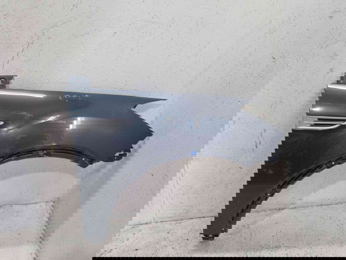 Aripa dreapta fata Ford Kuga I [Fabr 2008-2012] Sea Grey Metallic