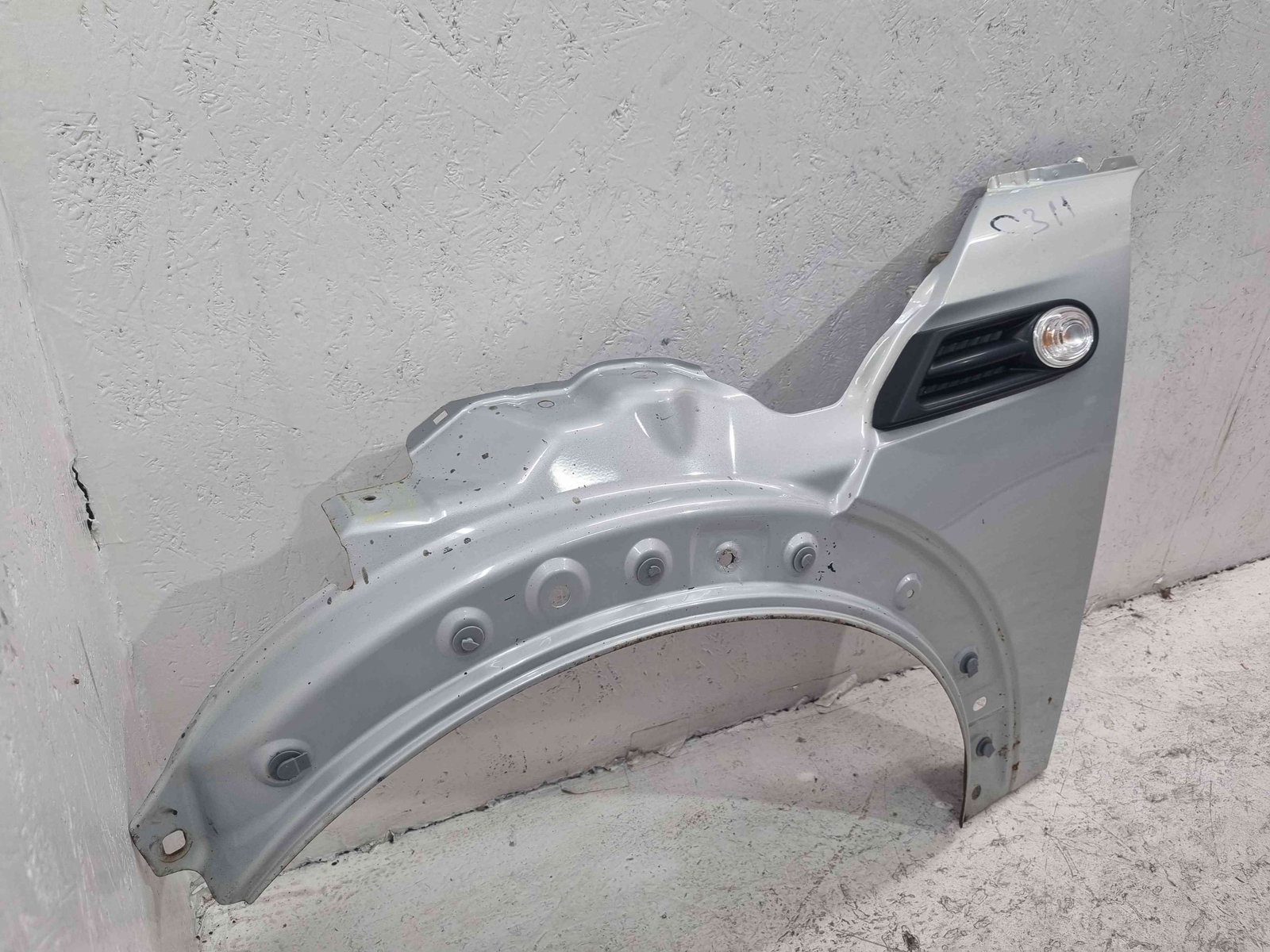 Aripa stanga fata MINI Cooper (R56) [Fabr 2006-2014] A62 White Silver Mel - imagine 3