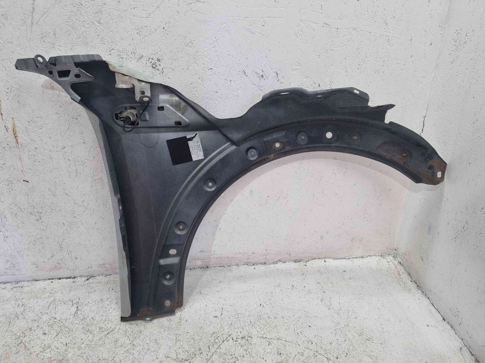 Aripa stanga fata MINI Cooper (R56) [Fabr 2006-2014] A62 White Silver Mel - imagine 5