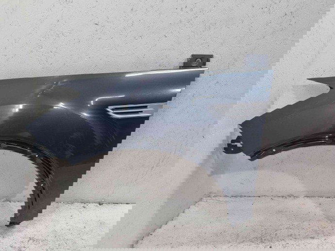 Aripa stanga fata Ford Kuga I [Fabr 2008-2012] Sea Grey Metallic