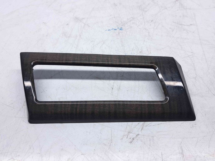 Ornament bord Bmw 5 (E60) [Fabr 2004-2010] OEM