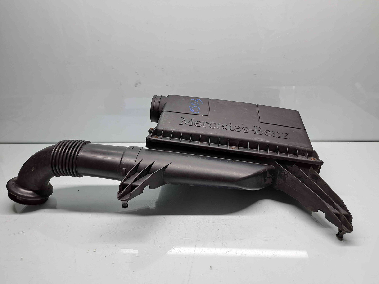 Carcasa filtru aer Mercedes Vito Autobus (W639) [Fabr 2003-2014] A6395282506 2.2 CDI 646982 80KW / 109CP - imagine 1