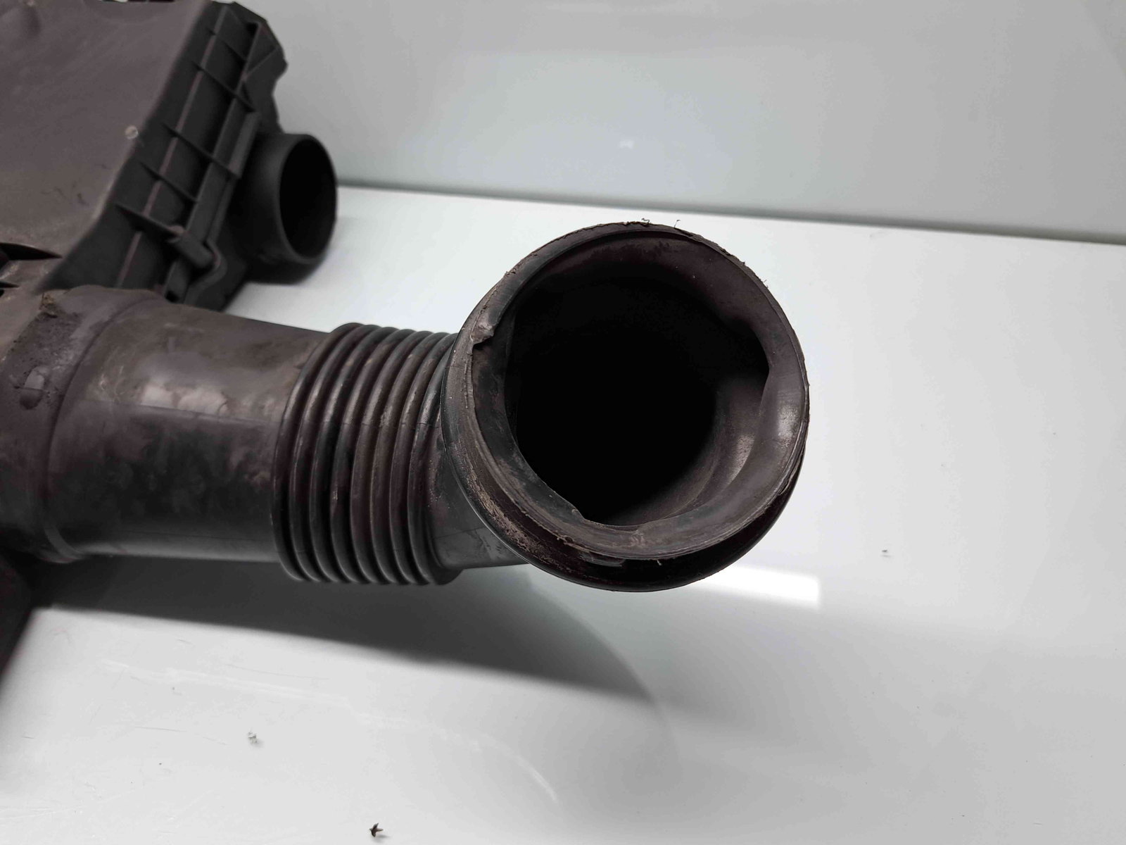 Carcasa filtru aer Mercedes Vito Autobus (W639) [Fabr 2003-2014] A6395282506 2.2 CDI 646982 80KW / 109CP - imagine 4