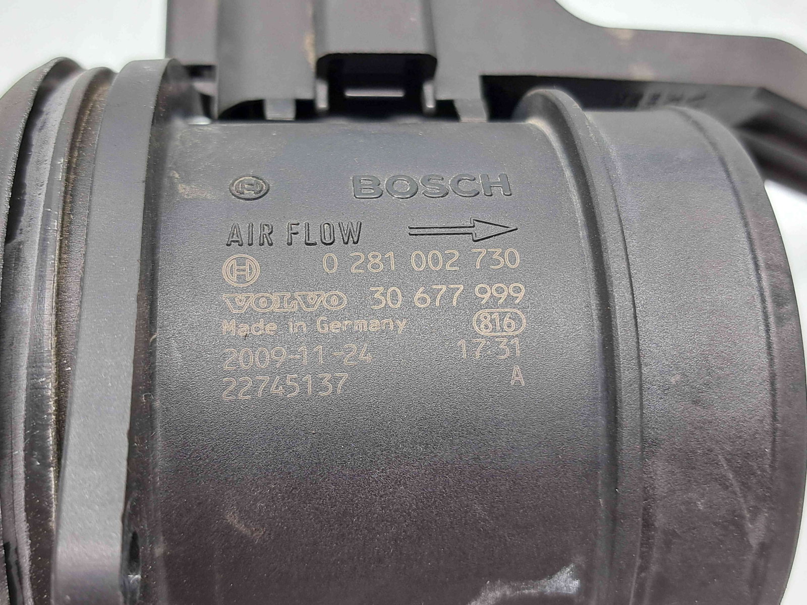 Debitmetru aer Volvo XC90 [Fabr 2002-2014] 30677999 2.4 D5244T4 136KW / 185CP - imagine 3