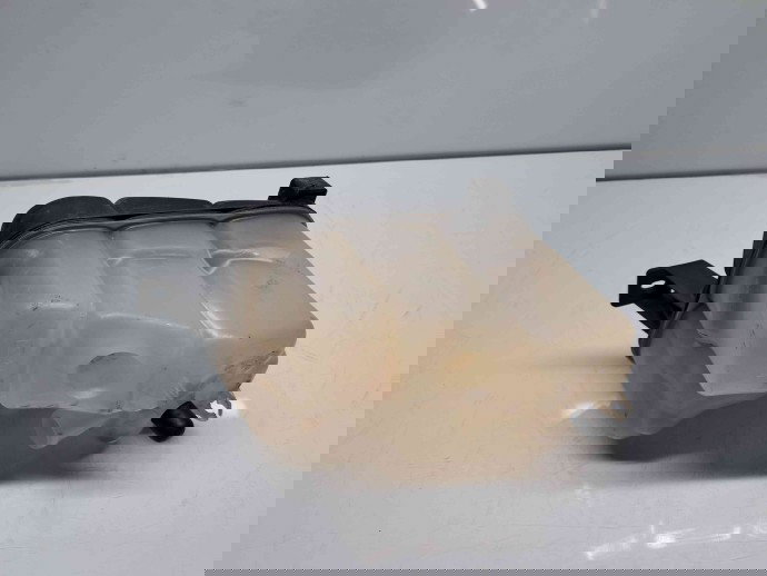 Vas expansiune Ford Mondeo 4 Sedan Facelift [Fabr 2007-2015] 6G91-8K218