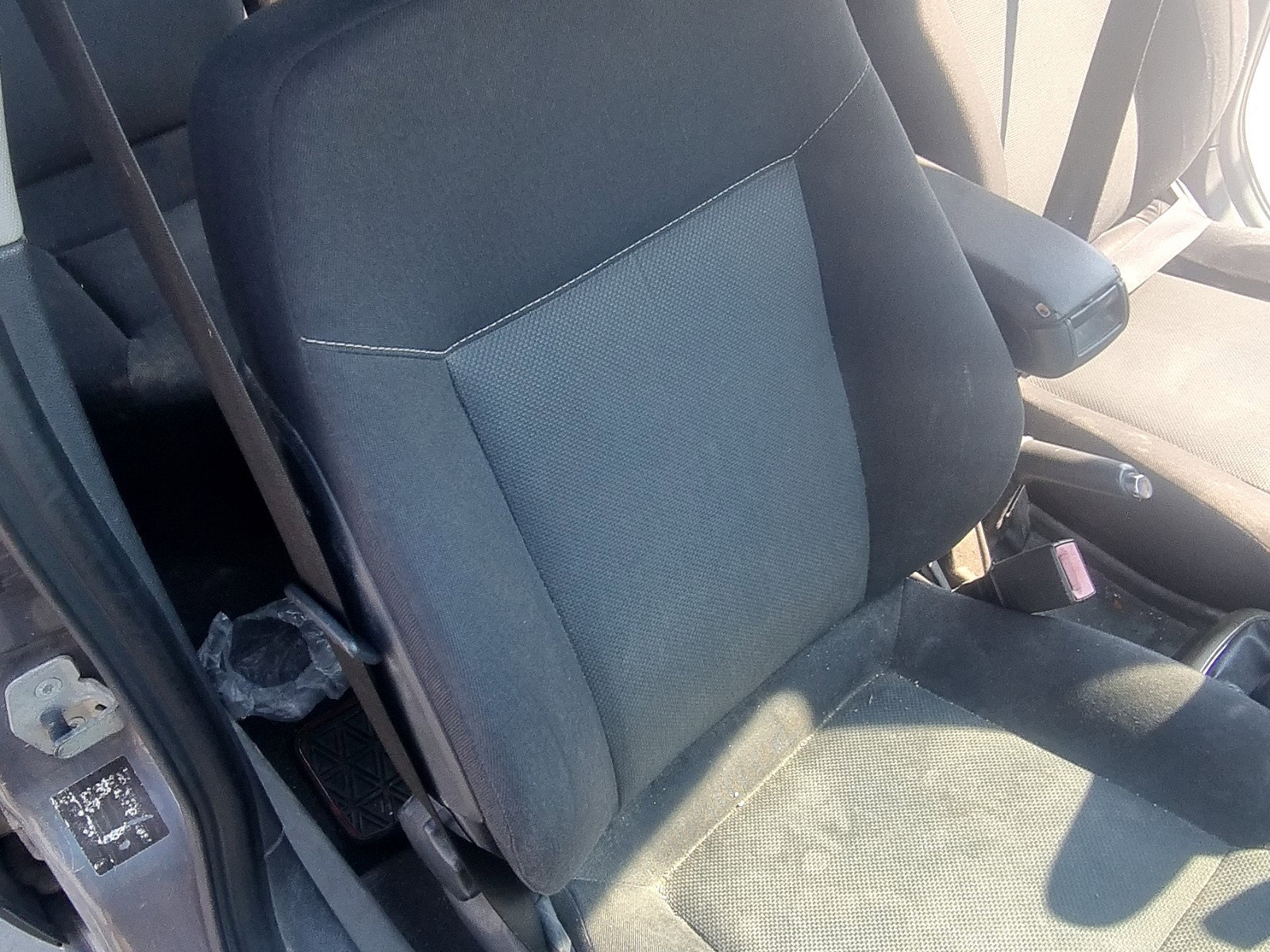 Scaun dreapta fata Opel Astra H [Fabr 2004-2009] 1.9 CDTI Z19DTH 110 KW / 150 CP - imagine 2