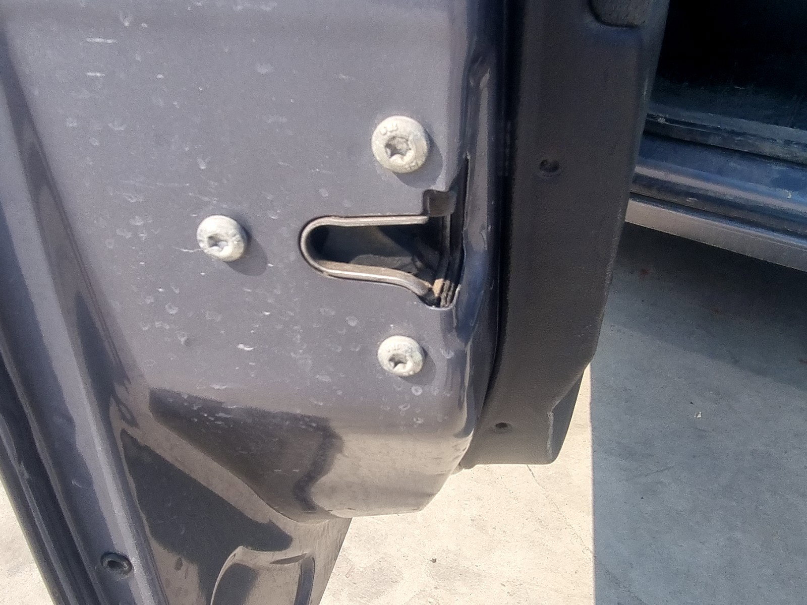 Broasca usa stanga fata Opel Astra H [Fabr 2004-2009] 1.9 CDTI Z19DTH 110 KW / 150 CP