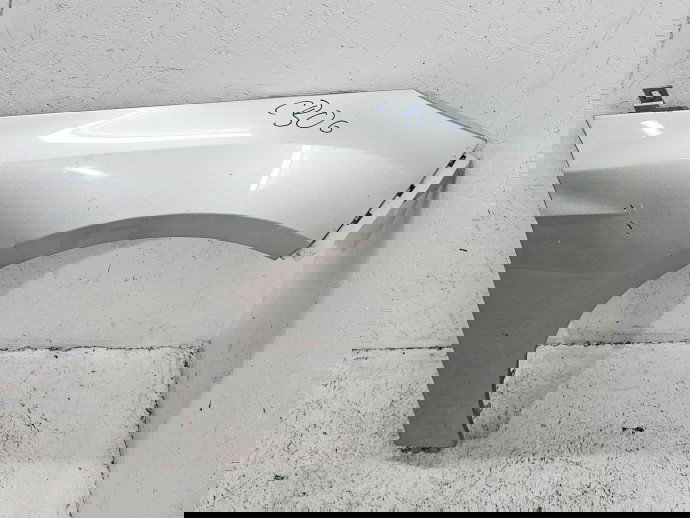 Aripa dreapta fata Ford Focus 3 (CB8) [Fabr 2011-2015] Moondust Silver