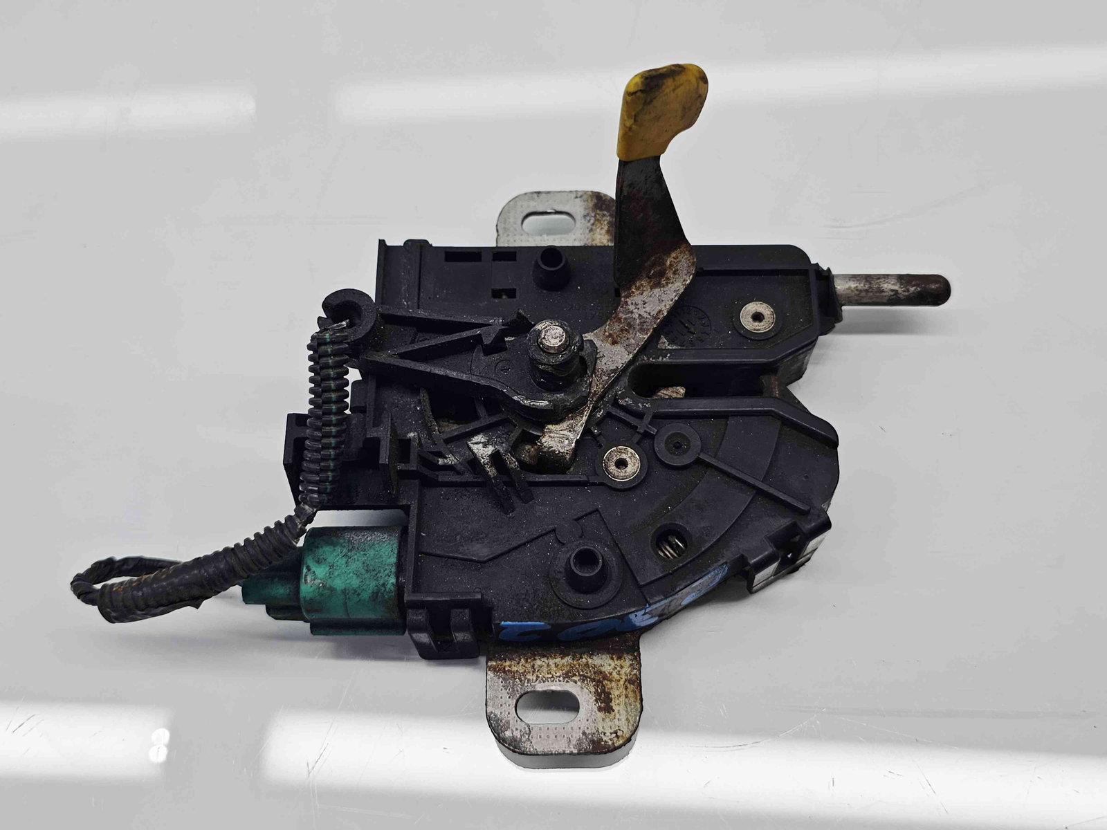 Broasca capota Ford Mondeo 4 Sedan Facelift [Fabr 2007-2015] OEM - imagine 1