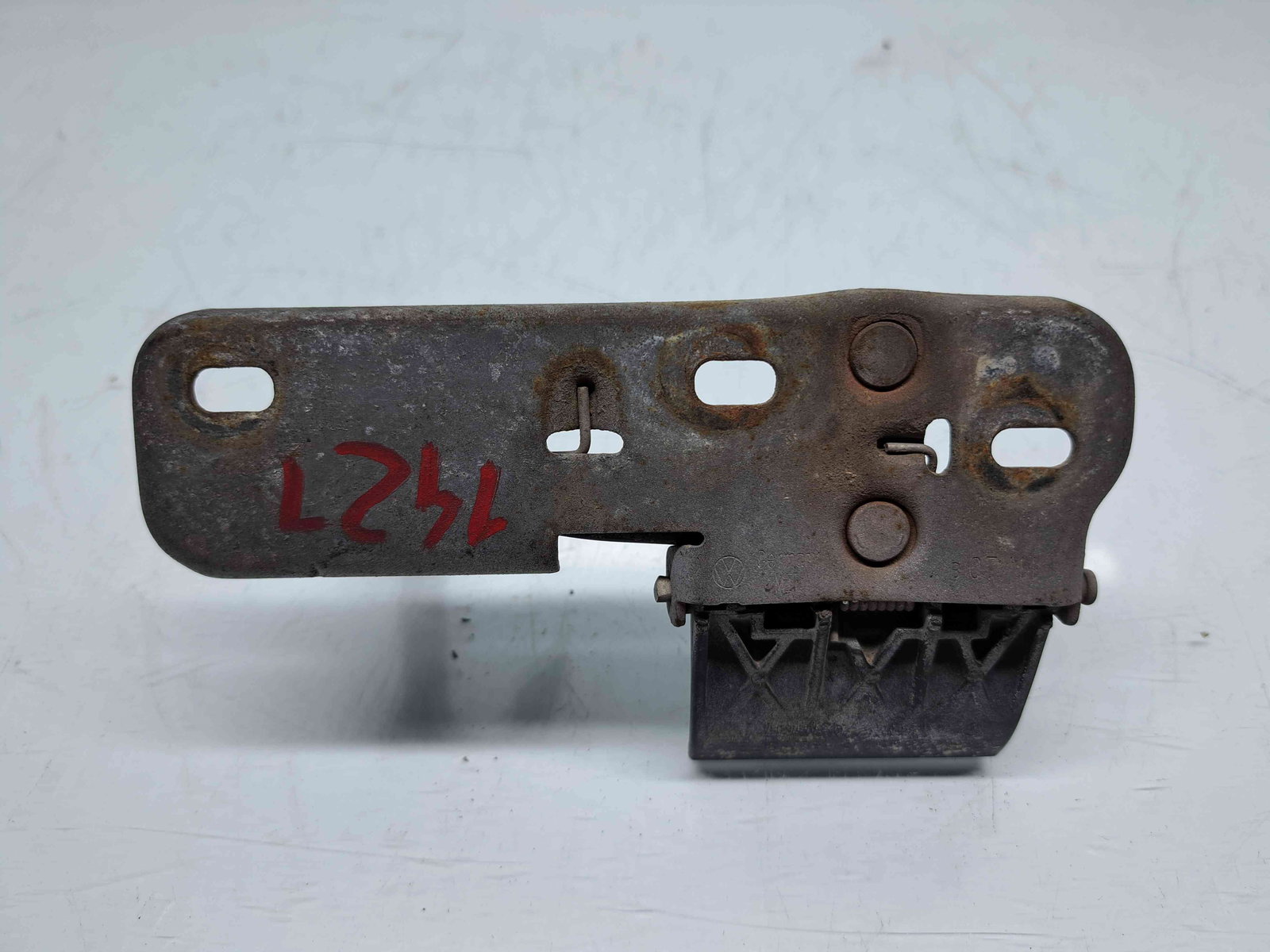 Maner deschidere capota Volkswagen Passat B7 (365) Variant [Fabr 2010-2014] OEM - imagine 2