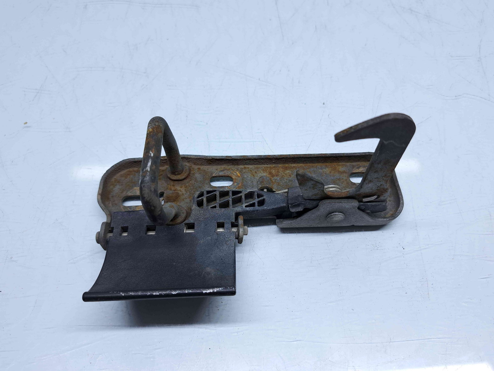 Maner deschidere capota Volkswagen Passat B7 (365) Variant [Fabr 2010-2014] OEM - imagine 3