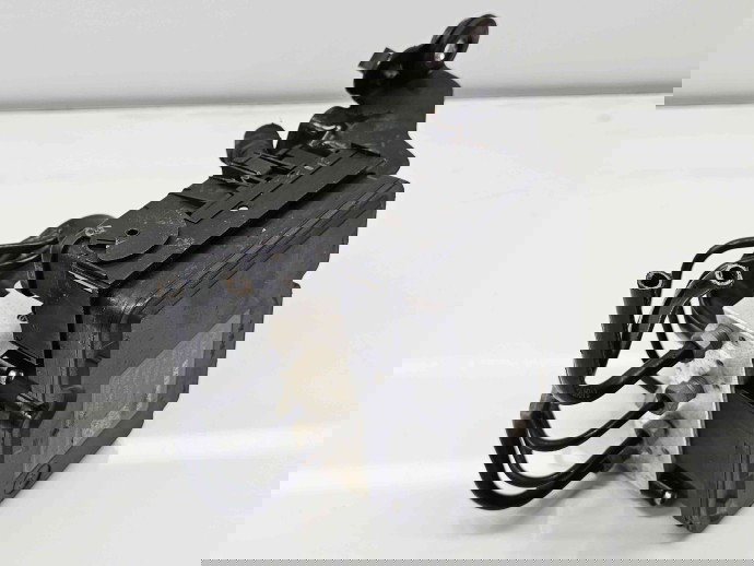 Pompa ABS Volvo XC60 [Fabr 2008-2017] 30681619 2.4 D5244T4 136KW / 185CP